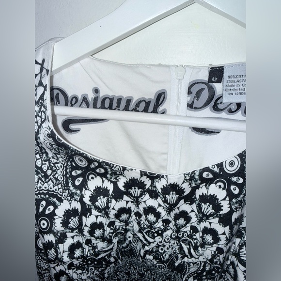 Desigual Black & White Mandala Graphic Dress Size 42 L - Picture 5 of 10